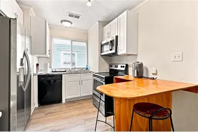 1071 Center Street NW, Atlanta, GA 30318 - Photo 3