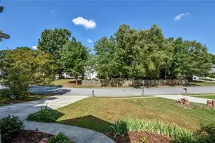 136 Springcrest Trail, Lawrenceville, GA 30046 - Photo 5