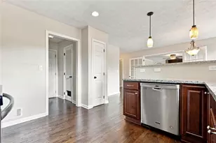 136 Springcrest Trail, Lawrenceville, GA 30046 - Photo 15