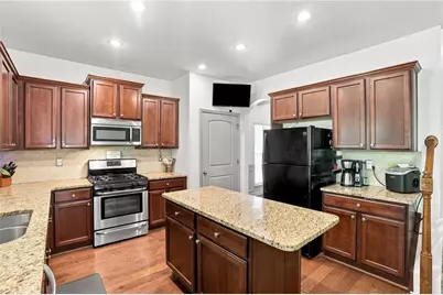 3920 Hunters Walk Way, Cumming, GA 30028 - Photo 35