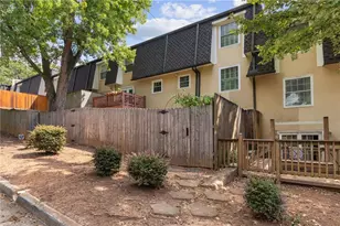 6905 Park Ave, Sandy Springs, GA 30342 - Photo 23