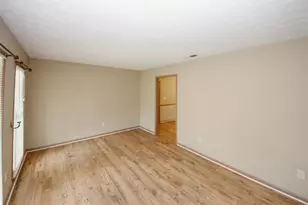 4033 Scenic Mountain Dr, Snellville, GA 30039 - Photo 3