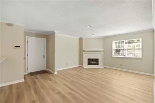 611 Barrington Hills Dr, Sandy Springs, GA 30350 - Photo 17
