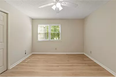 611 Barrington Hills Drive, Sandy Springs, GA 30350 - Photo 27
