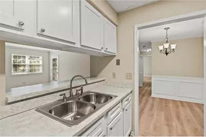 611 Barrington Hills Drive, Sandy Springs, GA 30350 - Photo 21