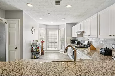 2901 Lenox Road NE #502, Atlanta, GA 30324 - Photo 9
