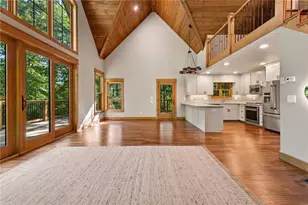 2634 Mountain Tops Rd, Blue Ridge, GA 30513 - Photo 9
