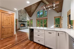2634 Mountain Tops Rd, Blue Ridge, GA 30513 - Photo 17