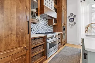 11277 Serenbe Ln, Chattahoochee Hills, GA 30268 - Photo 5