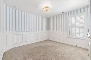 7695 Highland Bluff, Sandy Springs, GA 30328 - Photo 19