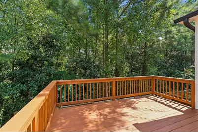 7695 Highland Bluff, Sandy Springs, GA 30328 - Photo 9