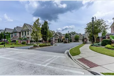 7695 Highland Bluff, Sandy Springs, GA 30328 - Photo 35