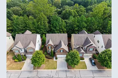 7695 Highland Bluff, Sandy Springs, GA 30328 - Photo 37