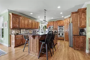 4638 Cardinal Ridge Way, Flowery Branch, GA 30542 - Photo 9