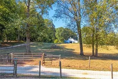 918 Brockton Loop, Jefferson, GA 30549 - Photo 91