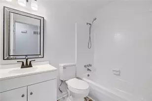 6831 Cedar Dr, Riverdale, GA 30296 - Photo 23