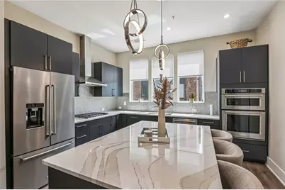 1213 Chelsea Circle NW, Atlanta, GA 30318 - Photo 5