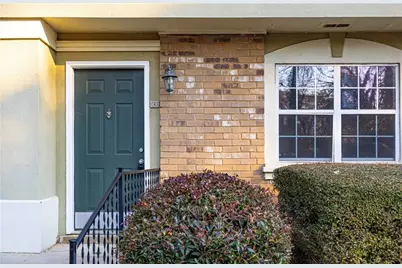 6900 Roswell Road #L4, Sandy Springs, GA 30328 - Photo 3