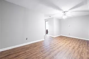 6900 Roswell Rd, Sandy Springs, GA 30328 - Photo 23