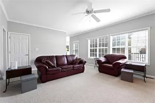 725 Somerset Vale Dr, Lawrenceville, GA 30044 - Photo 9