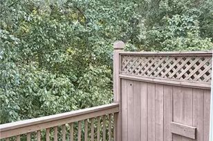 1370 Thornborough Dr, Alpharetta, GA 30004 - Photo 33