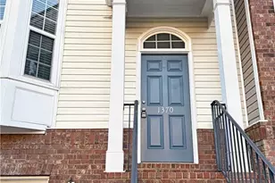 1370 Thornborough Dr, Alpharetta, GA 30004 - Photo 3