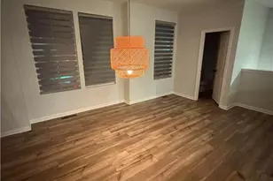 1449 Creekside Cir NW, Atlanta, GA 30318 - Photo 13