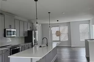 1449 Creekside Cir NW, Atlanta, GA 30318 - Photo 11