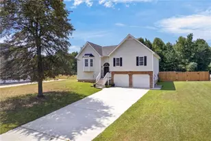 186 Majesty Dr, Rockmart, GA 30153 - Photo 1