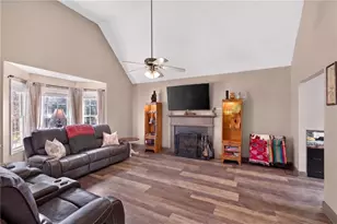 186 Majesty Dr, Rockmart, GA 30153 - Photo 3