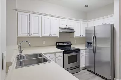 7076 Biltmore Trace, Lithonia, GA 30058 - Photo 9
