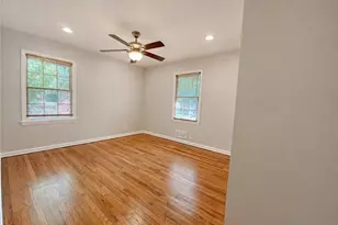 1010 Scott Cir, Decatur, GA 30033 - Photo 13