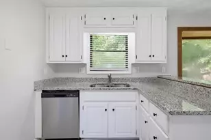 2996 Rockbridge Rd, Marietta, GA 30066 - Photo 13