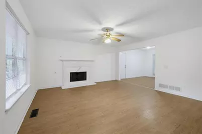 5118 Big Spruce Trail, Gainesville, GA 30507 - Photo 5