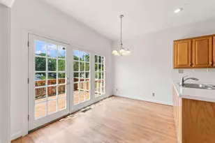4345 Hambrick Pl, Stone Mountain, GA 30083 - Photo 7
