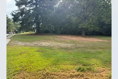 35 Russell Road, Lawrenceville, GA 30043 - Photo 3