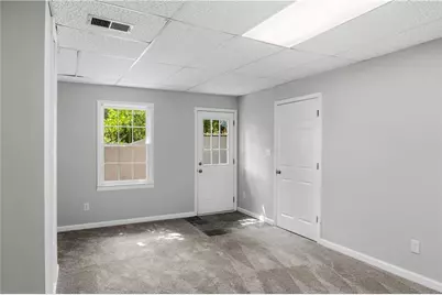 180 Shyrewood Drive, Lawrenceville, GA 30043 - Photo 35