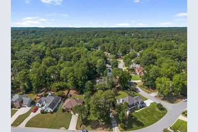 180 Shyrewood Drive, Lawrenceville, GA 30043 - Photo 43