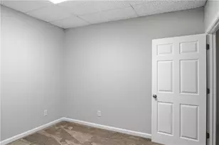 180 Shyrewood Dr, Lawrenceville, GA 30043 - Photo 41