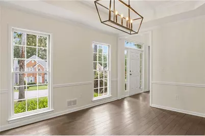 180 Shyrewood Drive, Lawrenceville, GA 30043 - Photo 11