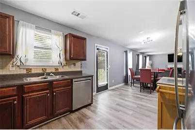 3672 Rosebud Park Drive, Snellville, GA 30039 - Photo 9