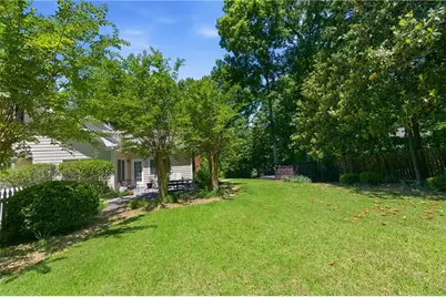 2372 Habersham Drive SW, Marietta, GA 30064 - Photo 49