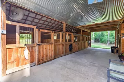 456 E Valley Road NE, Rydal, GA 30171 - Photo 35