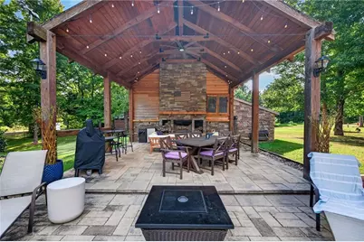 456 E Valley Road NE, Rydal, GA 30171 - Photo 5