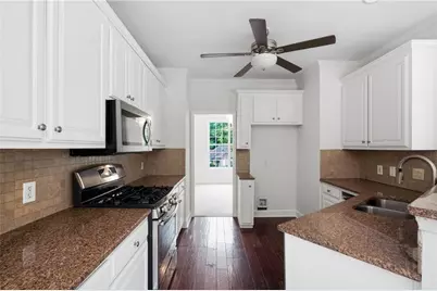 310 Mansfield Way, Stockbridge, GA 30281 - Photo 13