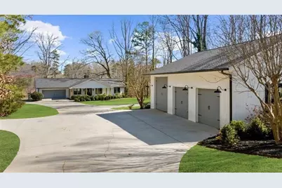 6313 Shoreland Circle, Buford, GA 30518 - Photo 1