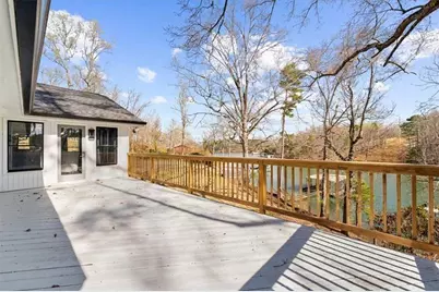 6313 Shoreland Circle, Buford, GA 30518 - Photo 43