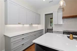220 Arbor Garden Cir, Newnan, GA 30265 - Photo 15