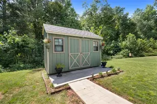 2935 Edgewater, Atlanta, GA 30331 - Photo 35