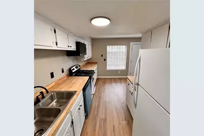 3254 Strawberry Lane, Decatur, GA 30034 - Photo 7